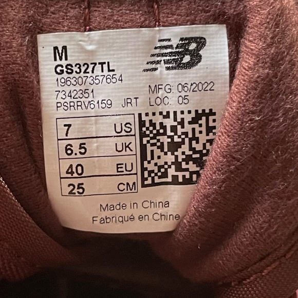 New Balance 327 'Rich Earth/Hi-Pink' Maroon Cloth Classic Sneakers 7 Youth/Teen - Picture 10 of 10